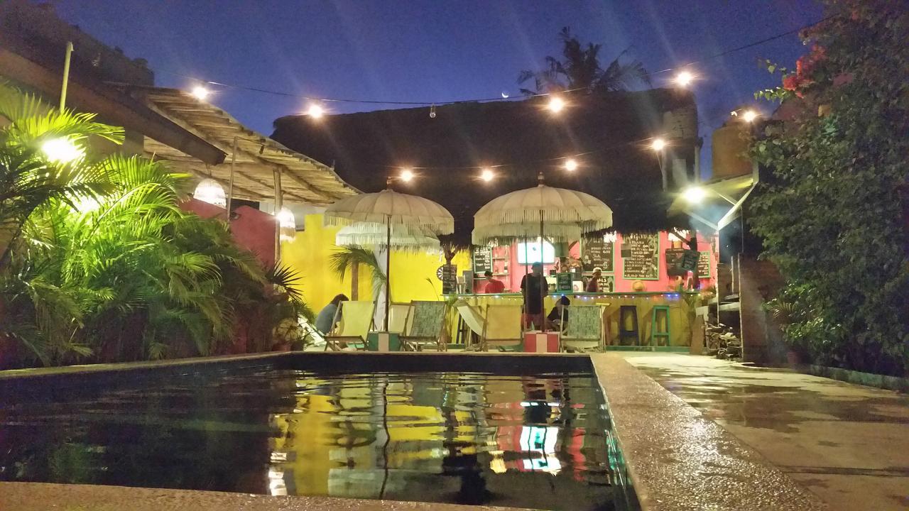 La Favela Hostel Gili Trawangan Kültér fotó