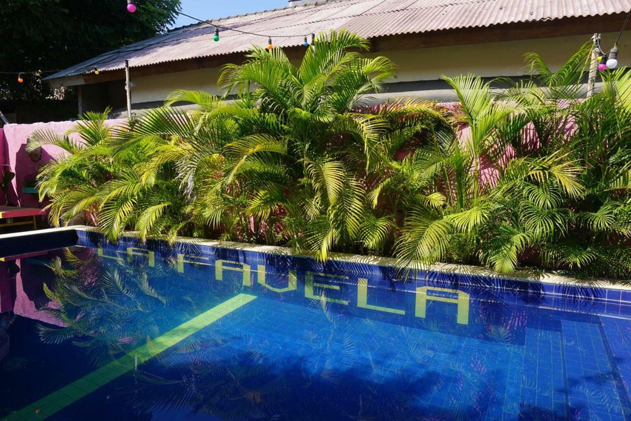 La Favela Hostel Gili Trawangan Kültér fotó