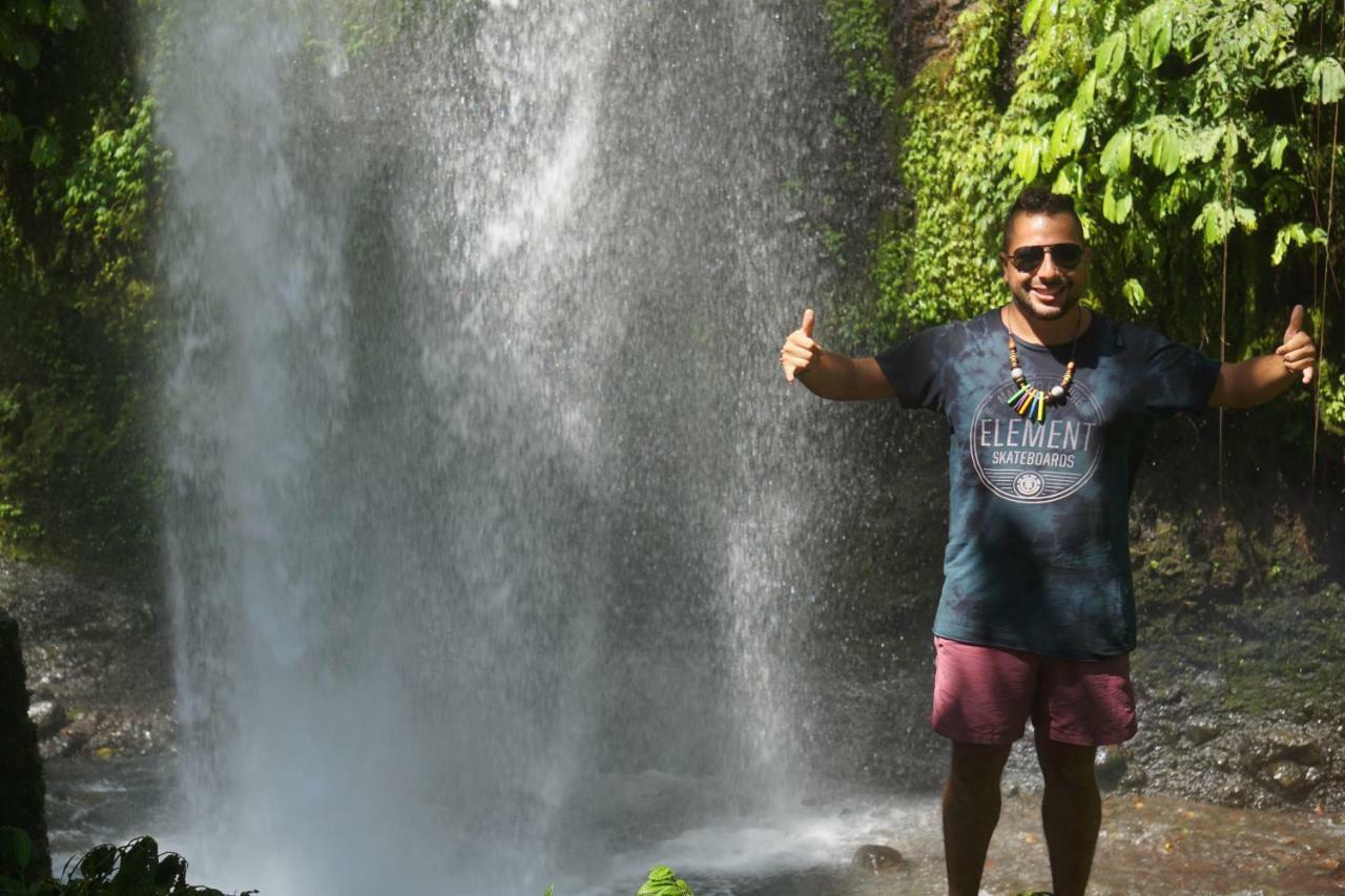La Favela Hostel Gili Trawangan Kültér fotó