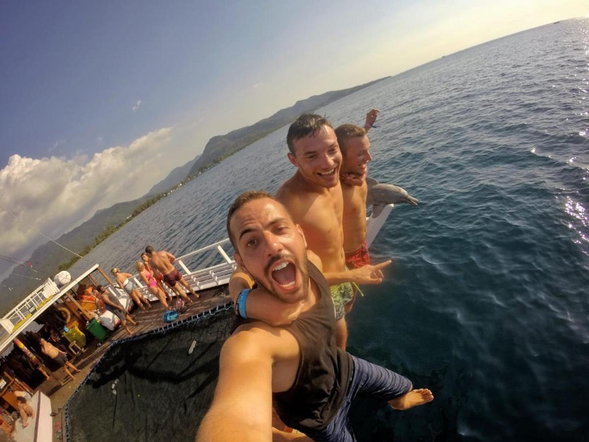 La Favela Hostel Gili Trawangan Kültér fotó