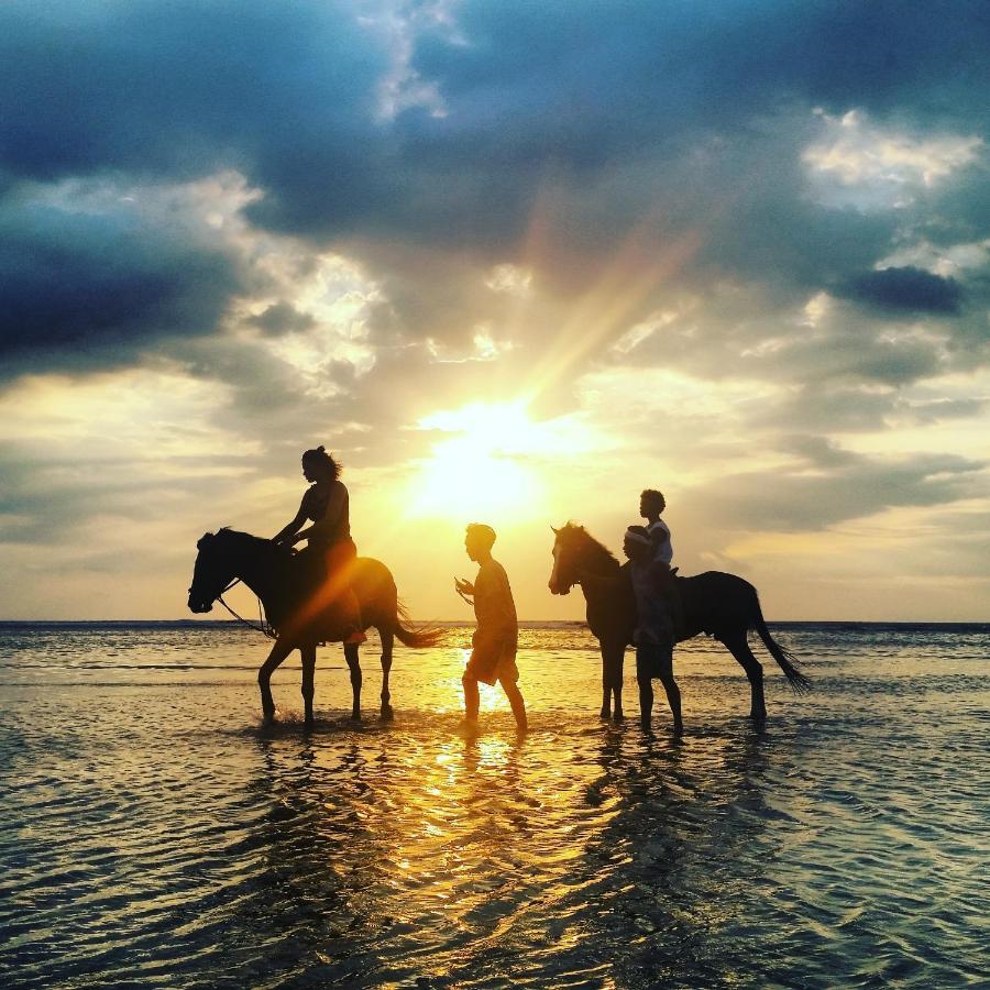 La Favela Hostel Gili Trawangan Kültér fotó
